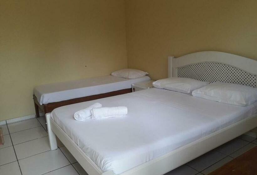 スタンダードトリプルルーム, Pousada Santa Bárbara