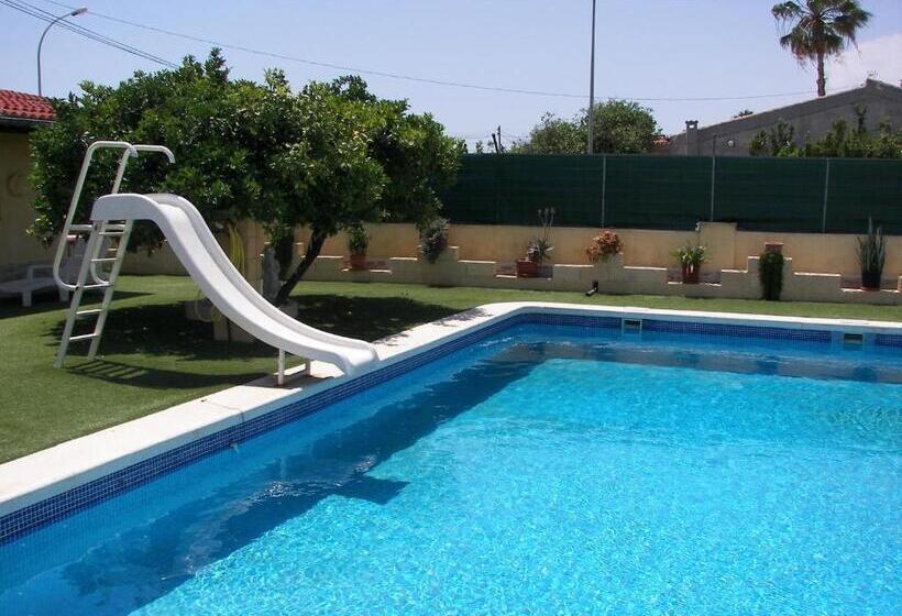 חדר משפתחתי סופריור, Posada Chloe Santiago