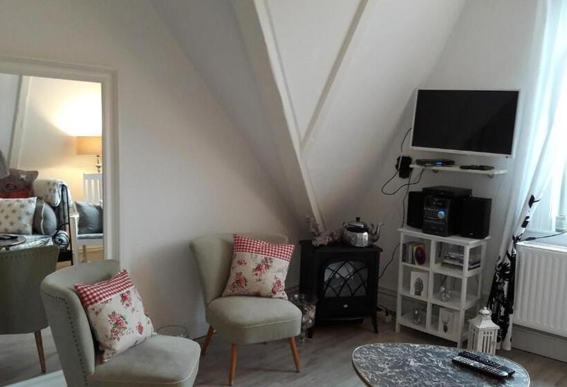 침실 2개 아파트, Villa Pusteblume