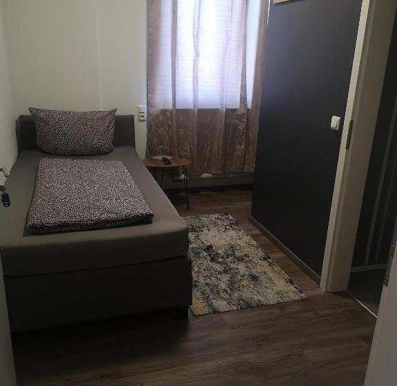 스탠다드 싱글 룸, Pension Forstfeld Kassel