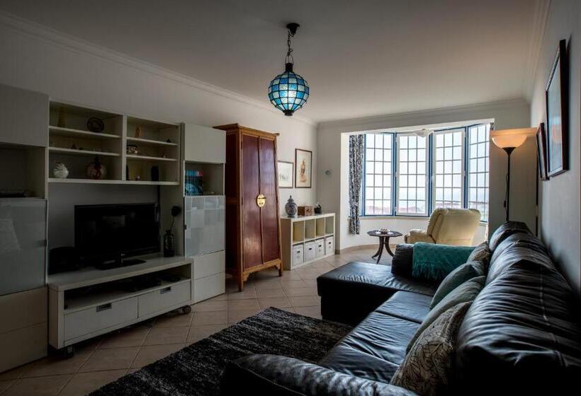 اتاق خانوادگی, Casa Das Conchas