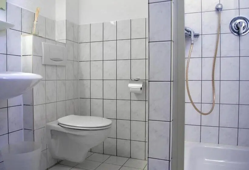 スタンダードルーム, Gästezimmer Der Adler Wirtschaft