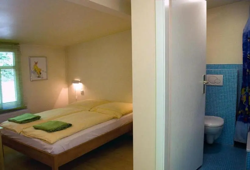 ベーシックルーム, Gästezimmer Der Adler Wirtschaft