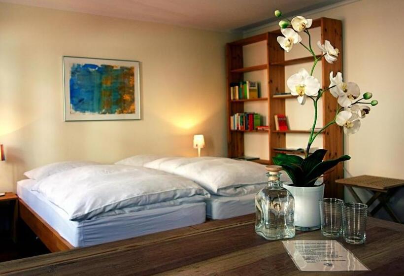 Номер Стандарт, Gästezimmer Der Adler Wirtschaft