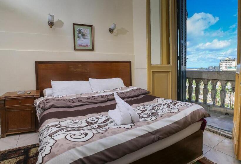 اتاق استاندارد یک تخته بدون تهویه هوا, Acropole