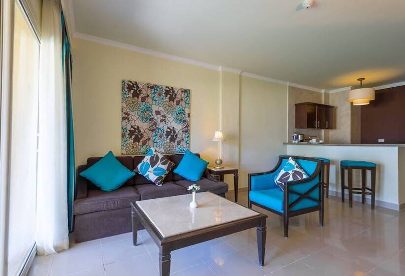 اتاق سه نفره سوپریور با چشم‌انداز باغ, Aurora Bay Resort Marsa Alam