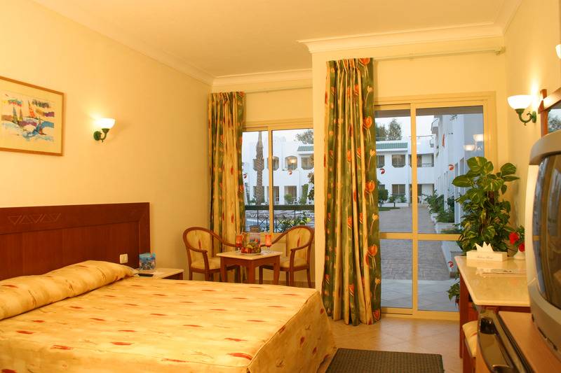 اتاق استاندارد یک نفره, Falcon Hills