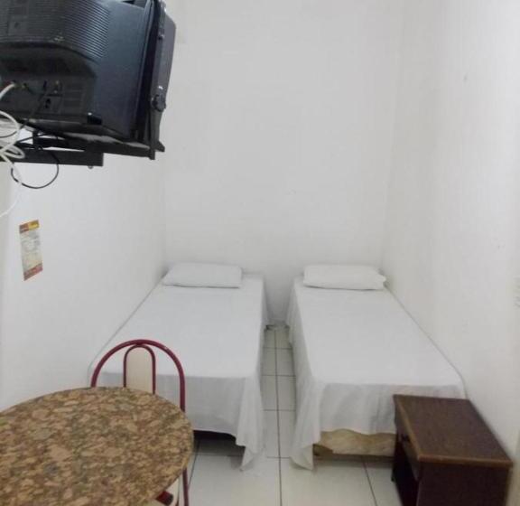 غرفة إقتصادية, Manoá Poa