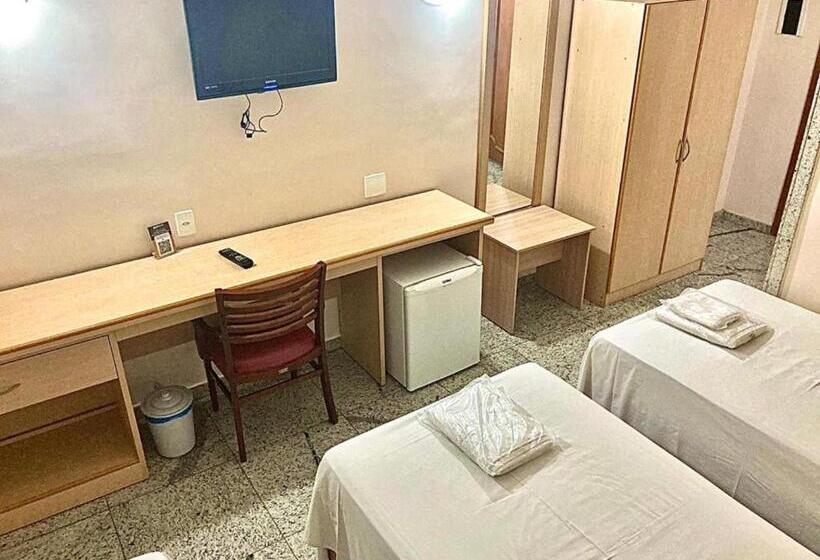 スタンダードトリプルルーム, Golden Park Uberaba