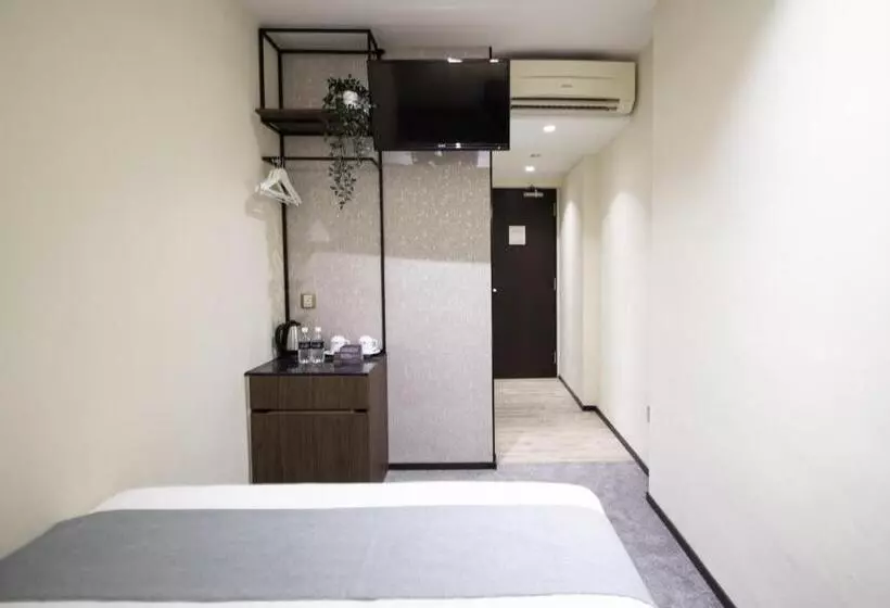 اتاق استاندارد چهار تخته, Harbour Ville Hotel Hamilton