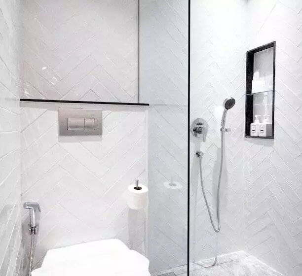استودیو ساده, Harbour Ville Hotel Hamilton
