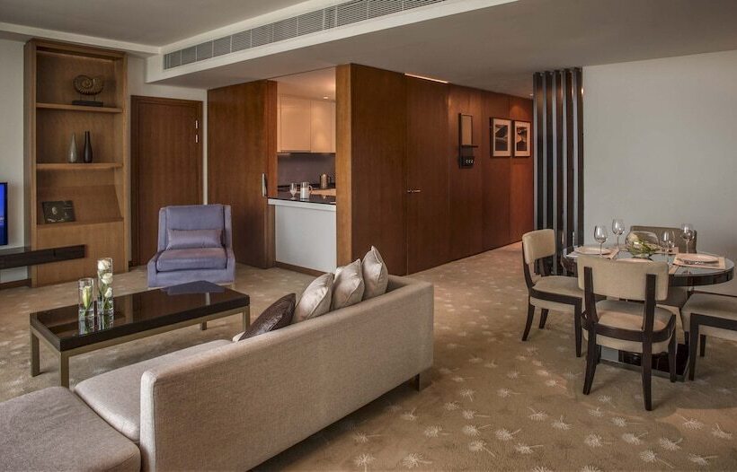 Апартаменты 2 Спальни, Intercontinental Residence Suites Dubai Festival City, An Ihg