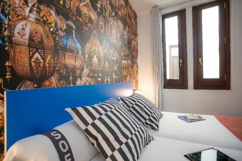 اتاق استاندارد, Casual Ilbira Granada