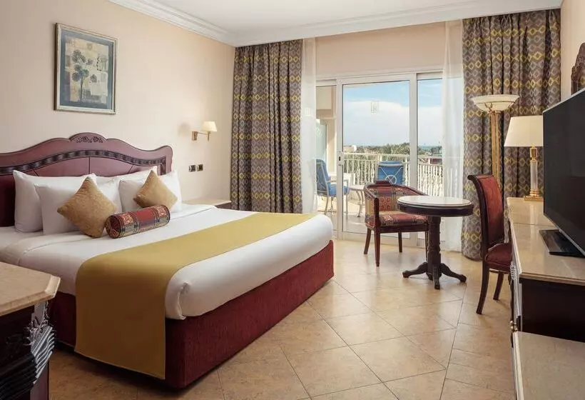 اتاق سوپریور با چشمانداز دریا, Palm Royale Resort Soma Bay