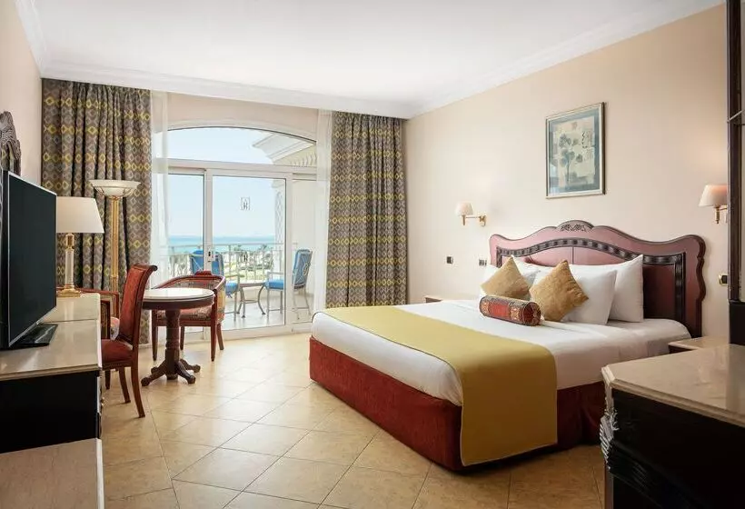 اتاق سوپریور با چشمانداز دریا, Palm Royale Resort Soma Bay