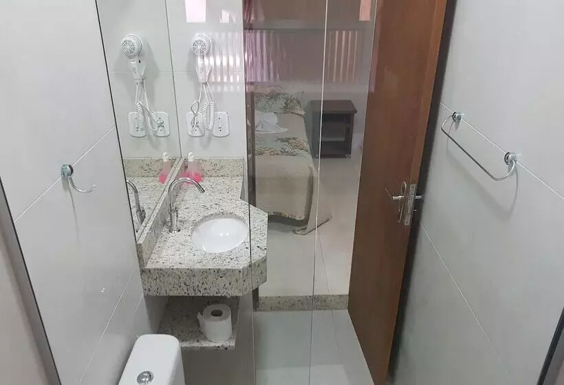 اتاق استاندارد, Refugio
