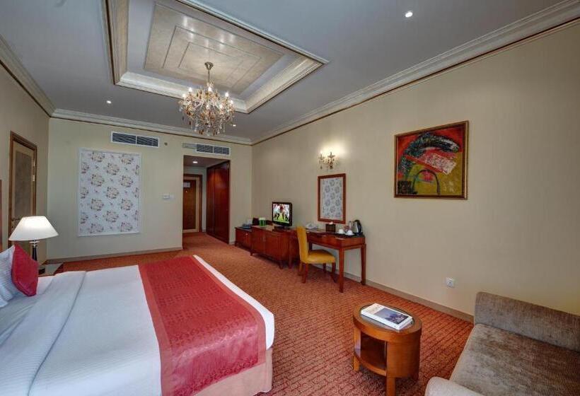 Номер Deluxe с Балконом, Sahara Beach Resort & Spa