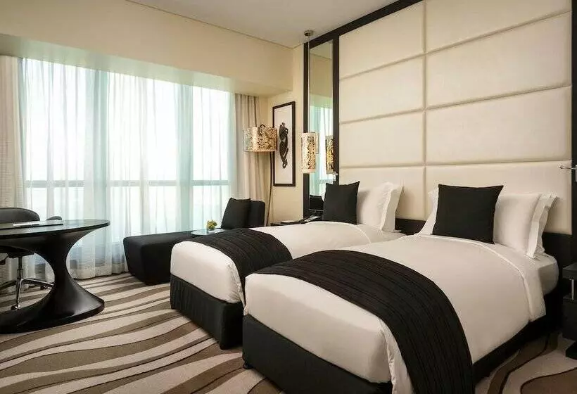 オーシャンビューデラックスルーム, Sofitel Abu Dhabi Corniche