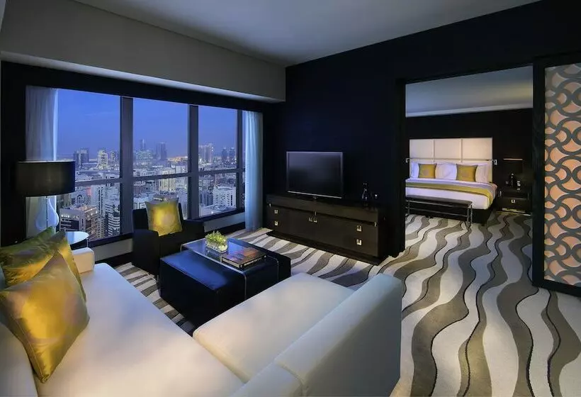 クラブスイート, Sofitel Abu Dhabi Corniche