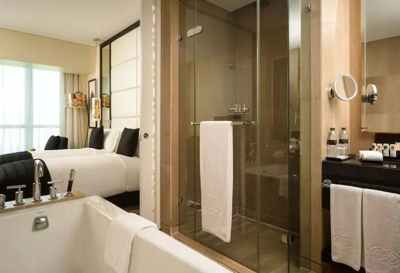 シティビューのスーペリアルーム, Sofitel Abu Dhabi Corniche