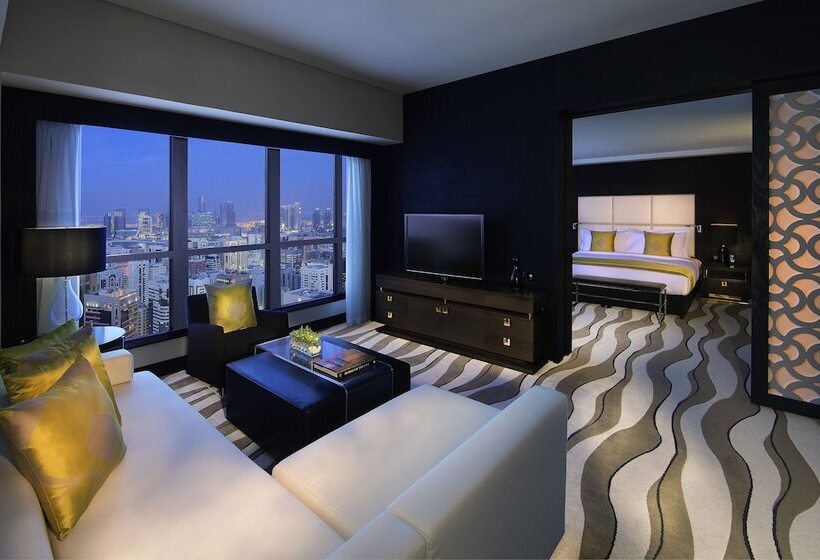 Люкс Клуб, Sofitel Abu Dhabi Corniche