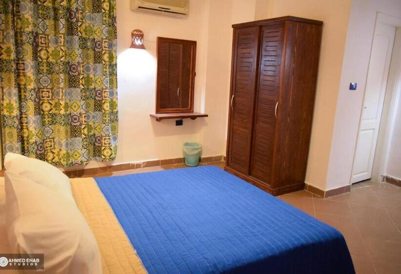 اتاق لوکس, Sea Horse Hotel Dahab