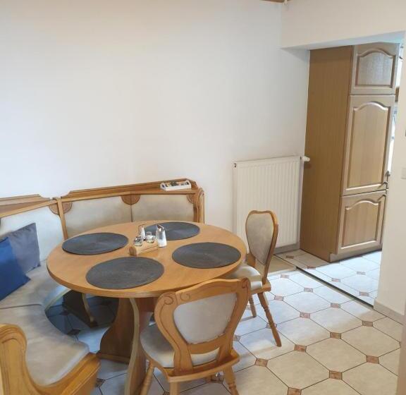 Apartament 2 Dormitoare, Bergführerhaus