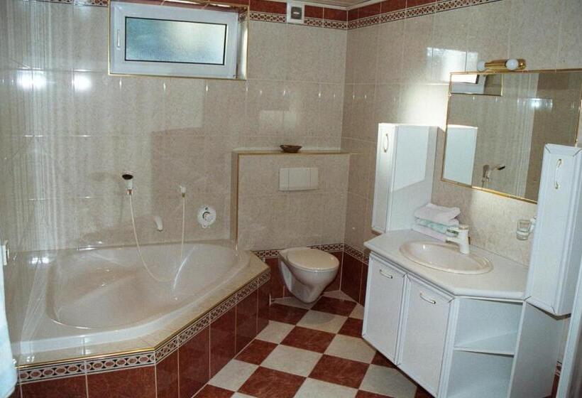 Apartament 2 Dormitoare, Bergführerhaus