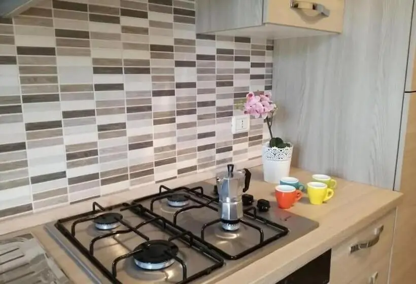 庭の見える１ベッドルームアパートメント, Bouganville Residence
