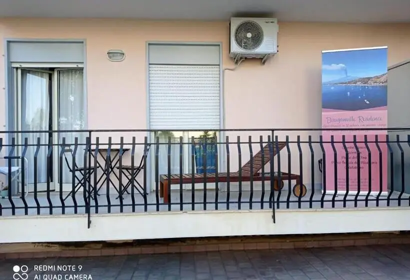 プールの見える１ベッドルームアパートメント, Bouganville Residence