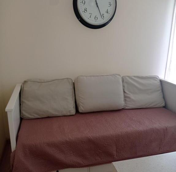 Апартаменты 1 Спальня с Балконом, Bouganville Residence