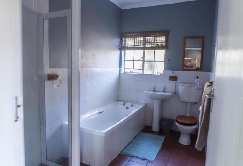 غرفة عائلية مطلّة علي الحديقة, White Bridge Farm Accommodation