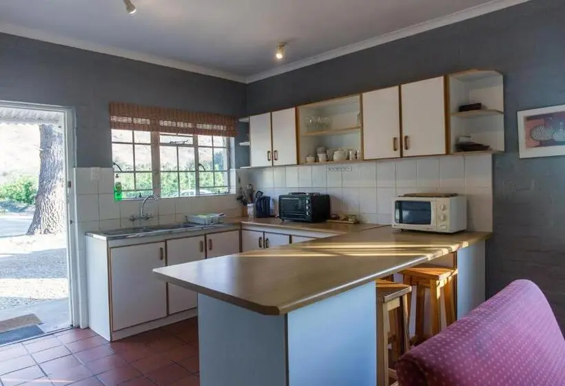 ガーデンビューファミリールーム, White Bridge Farm Accommodation