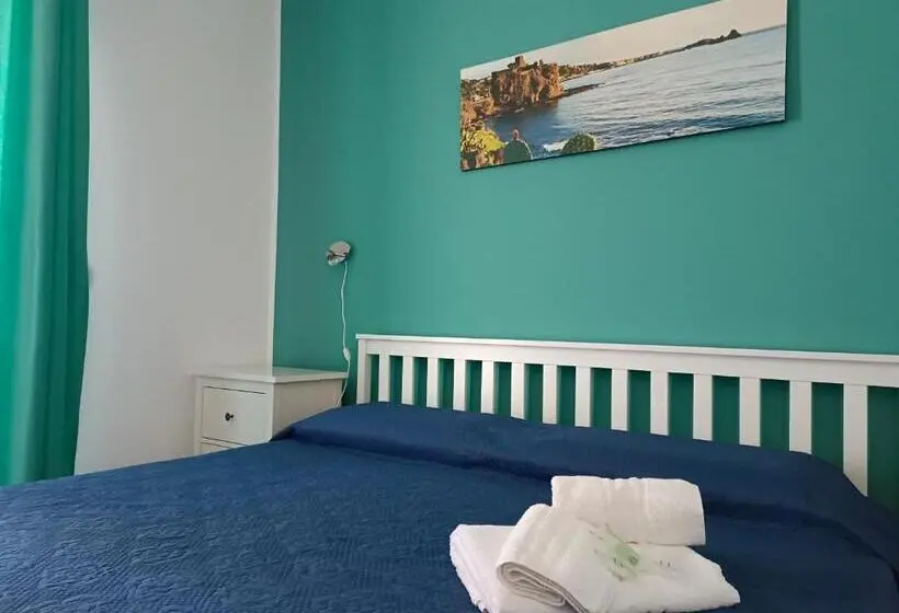 キングサイズベッドのスタンダードルーム, Colori Della Sicilia Guest House