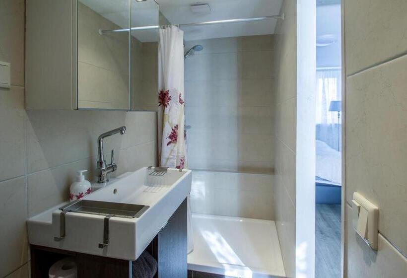 غرفة قياسية, B&b Aan Het Park Eindhoven