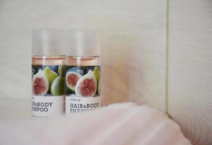 マウンテンビューデラックスルーム, La Tana Del Tasso Rooms&breakfast
