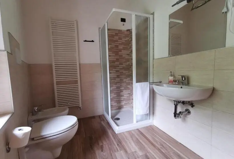 マウンテンビューデラックスルーム, La Tana Del Tasso Rooms&breakfast