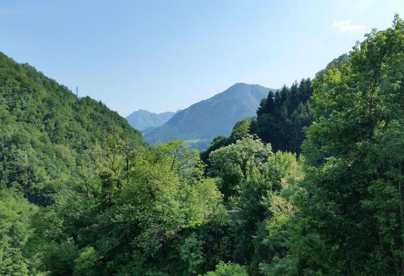 디럭스 룸 산전망, La Tana Del Tasso Rooms&breakfast