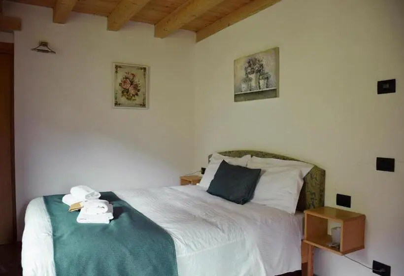 バルコニー付きデラックスルーム, La Tana Del Tasso Rooms&breakfast