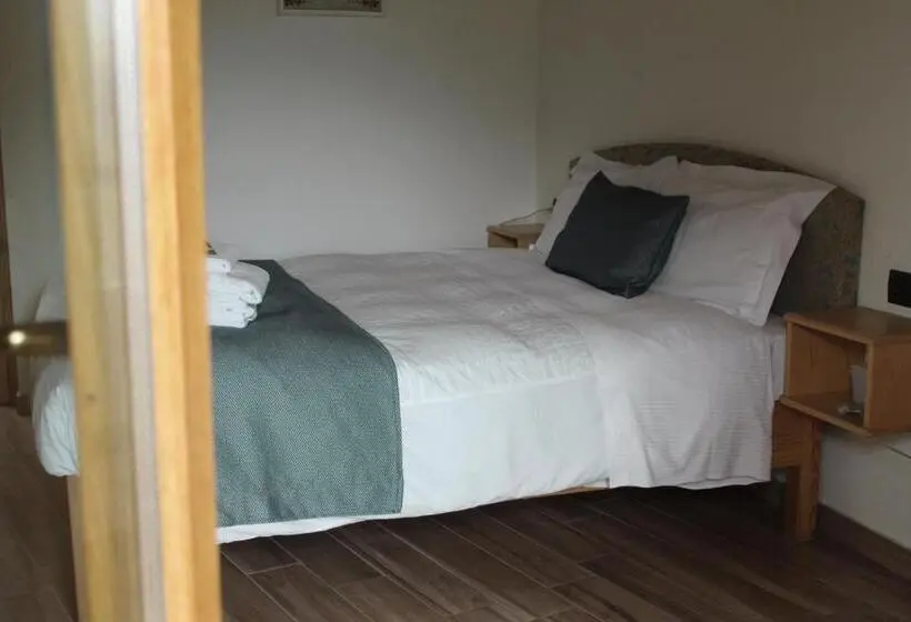 バルコニー付きデラックスルーム, La Tana Del Tasso Rooms&breakfast