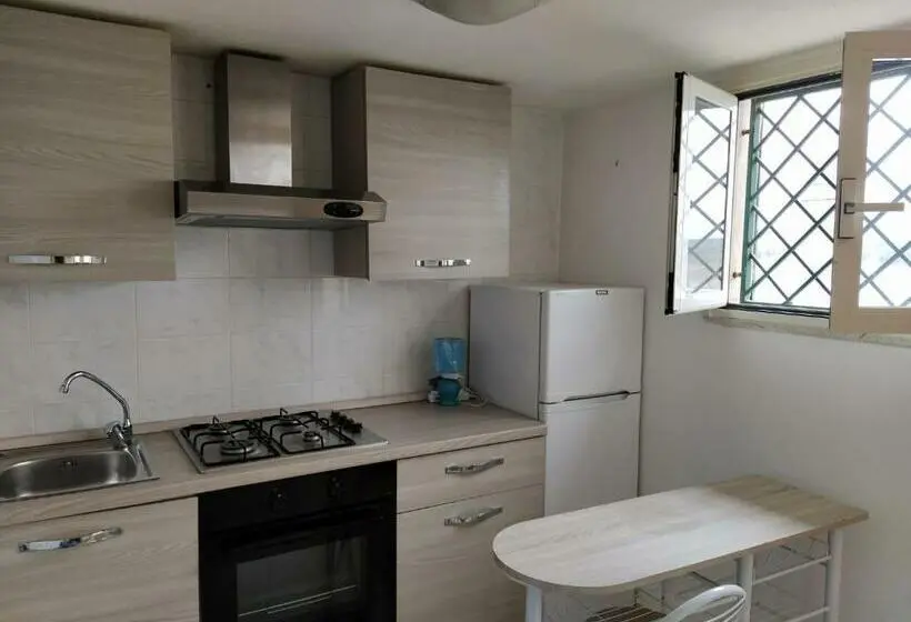 スタンダードスタジオ, Agriturismo L  Annunziata