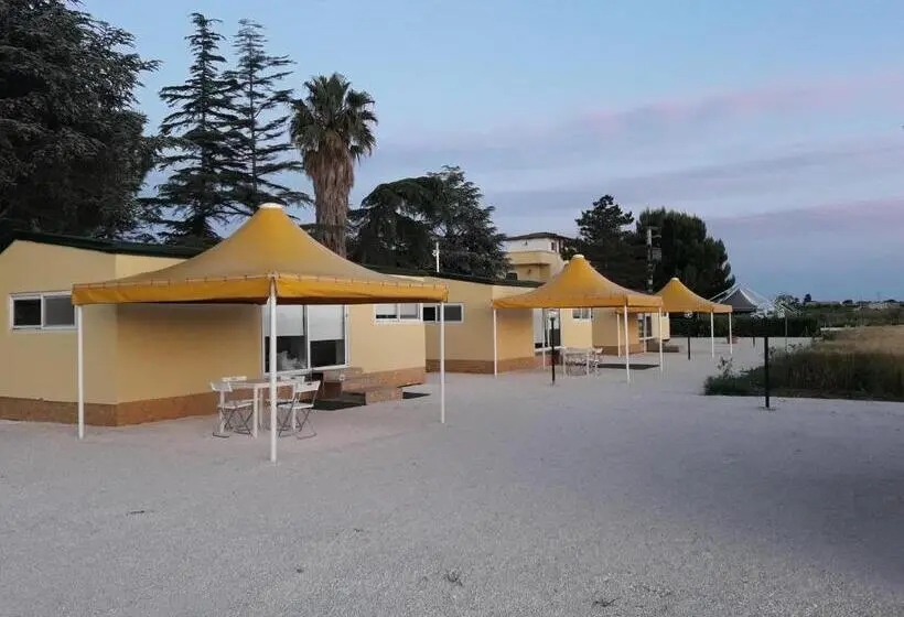 スタンダードバンガロー, Agriturismo L  Annunziata