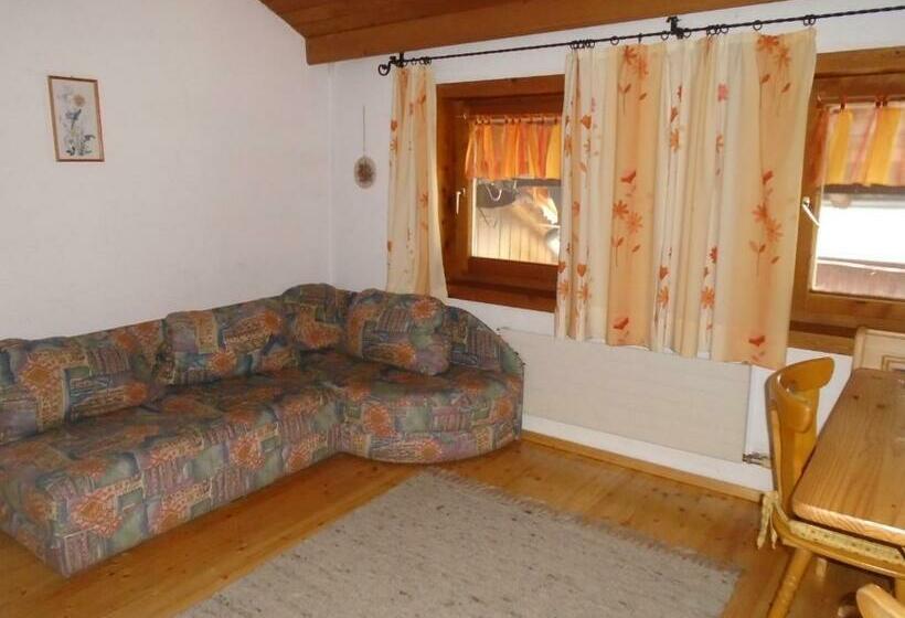 침실 1개 아파트, Altböckhof