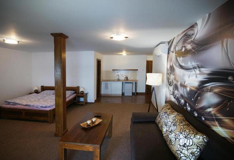 家庭工作室, Penzión Anima