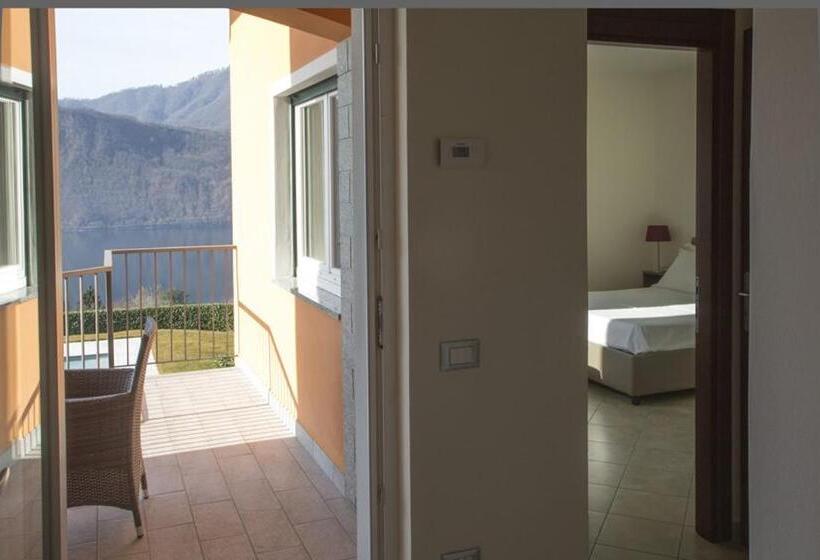 Suite with lake view, Calathea B&b