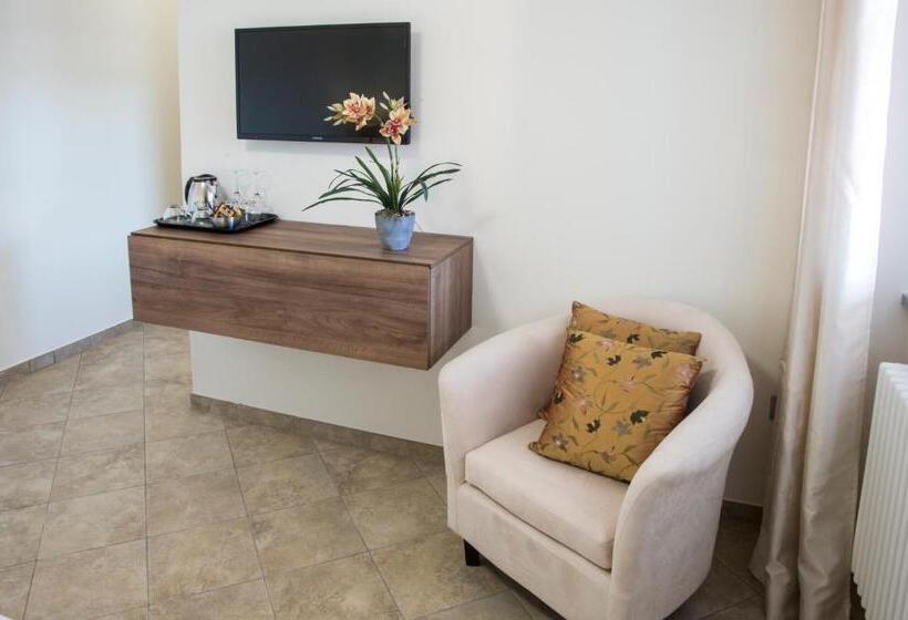 スタンダードルーム, Calathea B&b