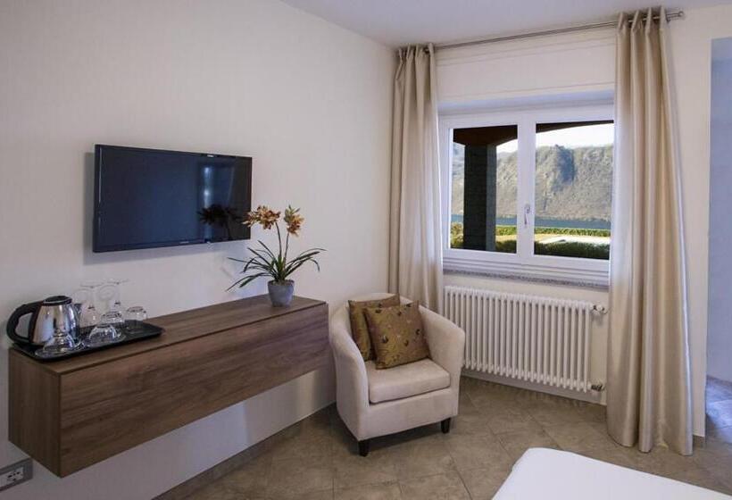 スタンダードルーム, Calathea B&b