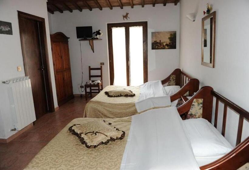 패밀리 룸 가든 전망, La Fraschetta