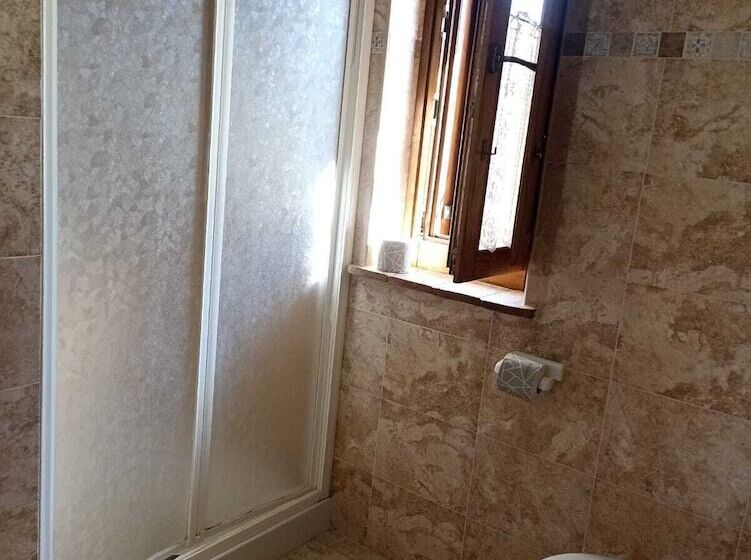 스탠다드 룸, La Fraschetta