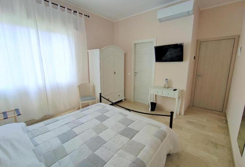 デラックスルーム, La Mimosa Chic